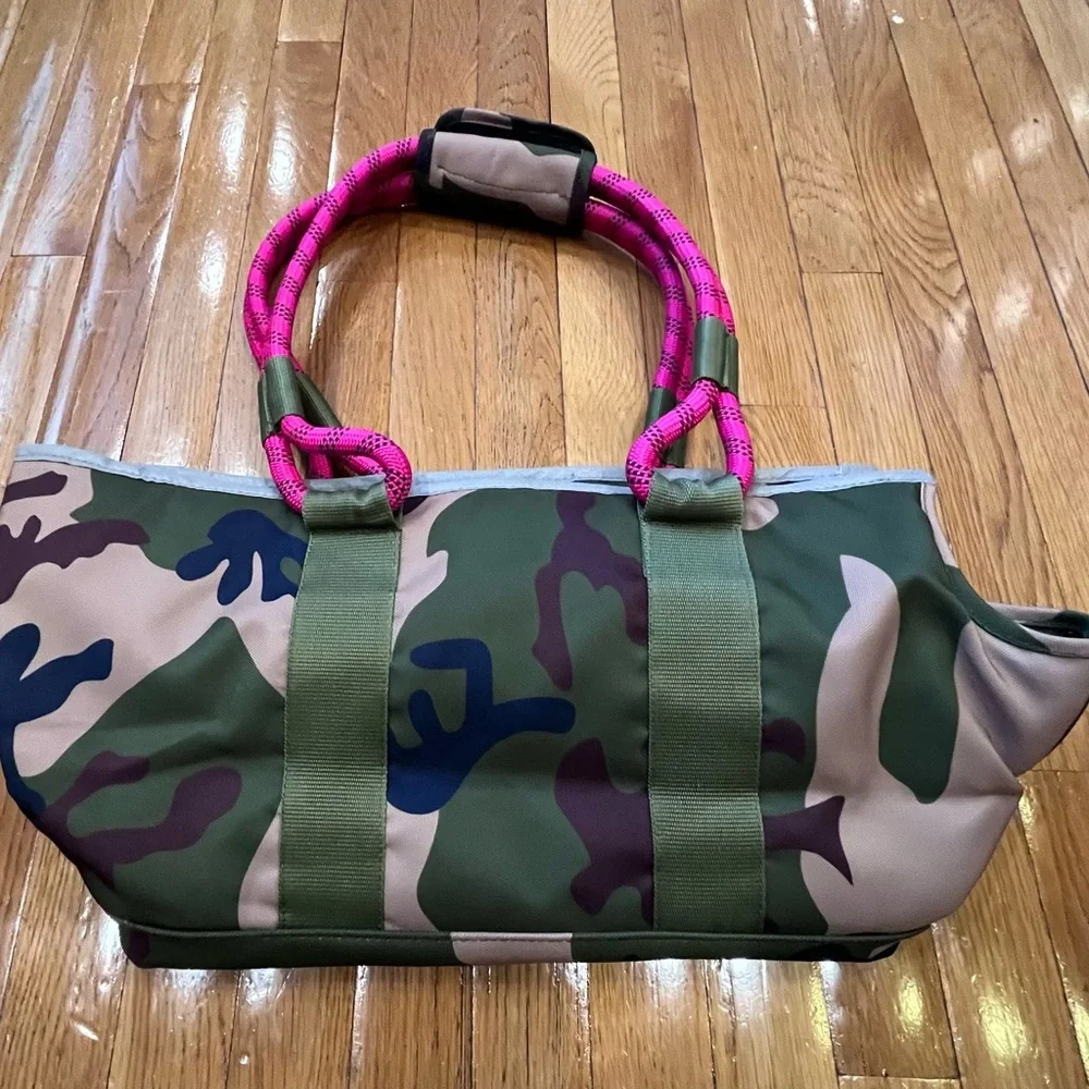 Roverlund Out-and-About Pet Tote in the Camo/Magenta color combination. - Picture 6 of 16